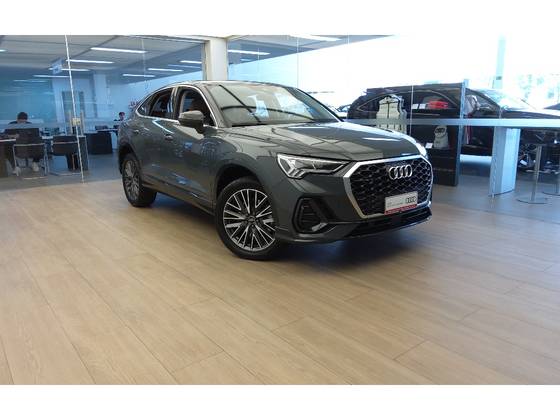 AUDI Q3 2.0 40 TFSI GASOLINA SPORTBACK PERFORMANCE QUATTRO TIPTRONIC AUDI Q3 2.0 40 TFSI GASOLINA SPORTBACK PERFORMANCE QUATTRO TIPTRONIC